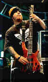 korn-57.jpg (7904 bytes)