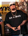 korn-59.jpg (15533 bytes)